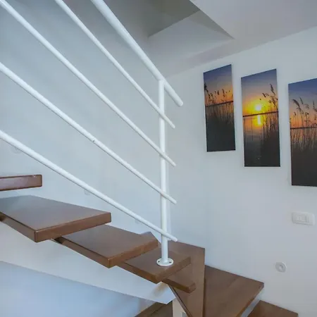 Two Bedroom Milohanic Iii Apartment