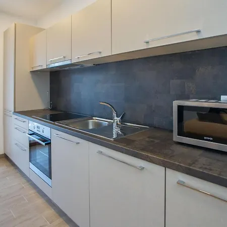 דירה Two Bedroom Milohanic Iii
